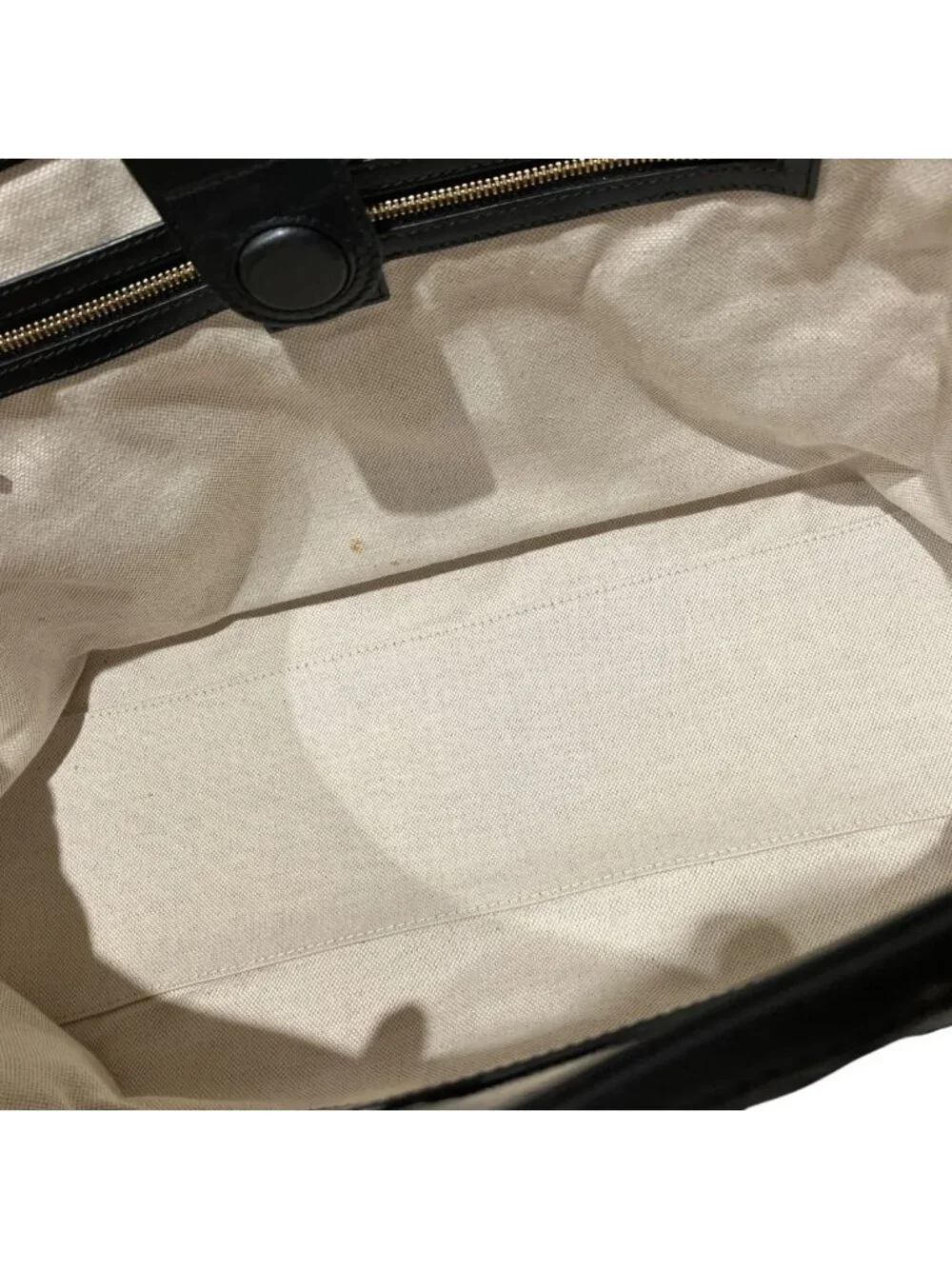 Gucci GG Matelasse Tote Leather
